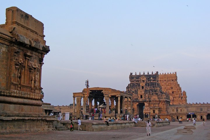 2024 Day Trip to Thanjavur (Guided Sightseeing Tour by Car from Madurai)