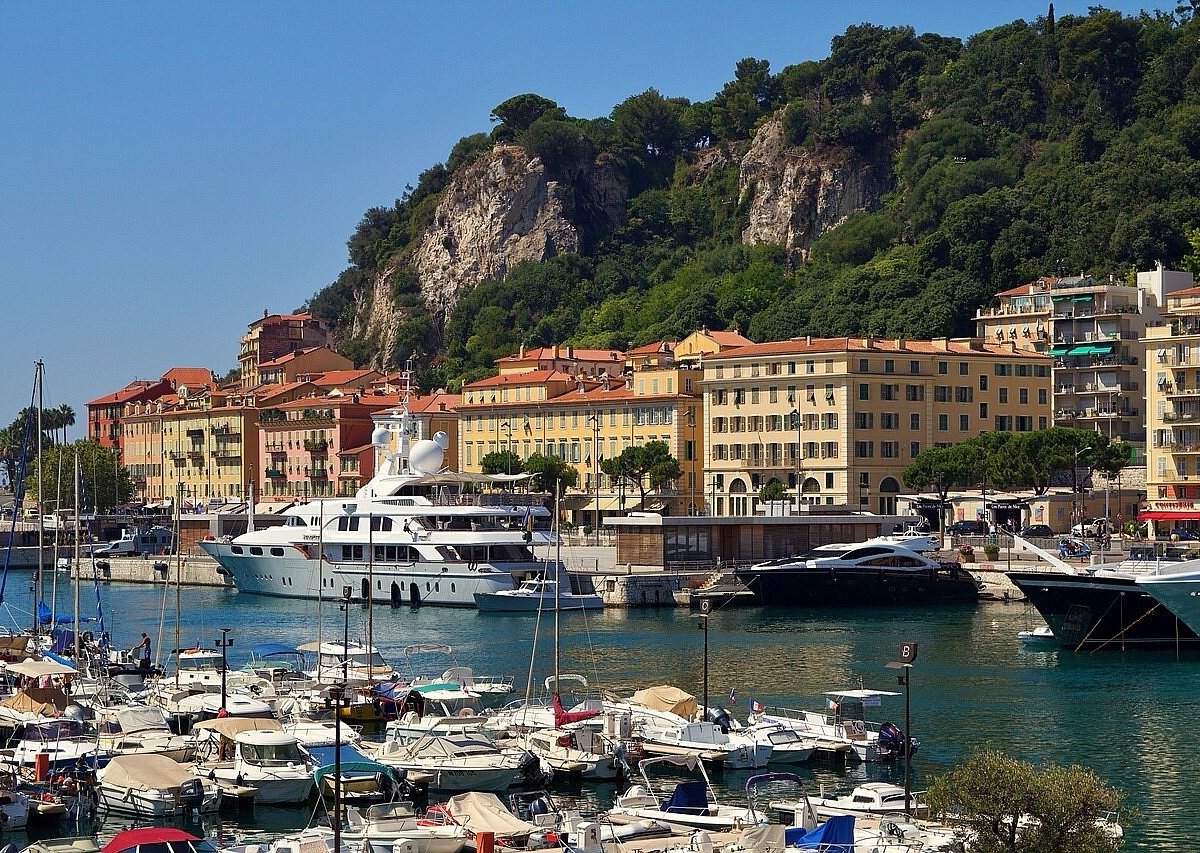 South of france. Юг Франции Ницца. Лазурный берег Франции Ницца. Юг Франции берег. Пейзаж Юга Франции Ницца.