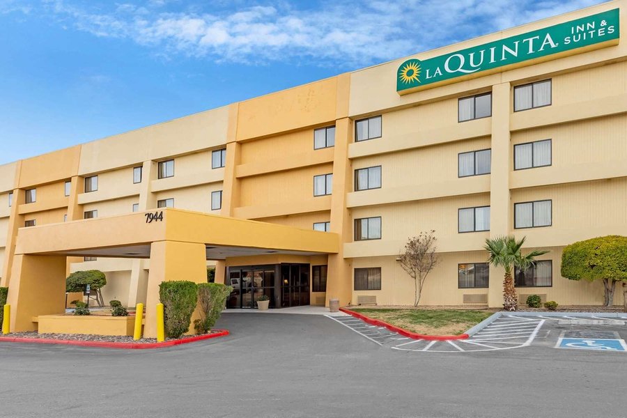 QUINTA INN SUITES WYNDHAM PASO EAST  61     7  5    Updated