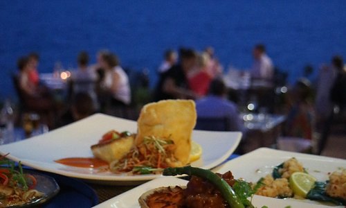 Pee Wee's at the Point has been listed as number 5 in Australia's top fine dining restaurants for the TripAdvisor Travellers Choice Awards 2020. 🤩

Pee Wee's at the Point is located at East Point Reserve just 5 minutes out of Darwin city and offers guests a unique dining experience overlooking Darwin and the Fannie Bay beach. 

https://www.tripadvisor.com.au/TravelersChoice-Restaurants-cFineDining-g255055