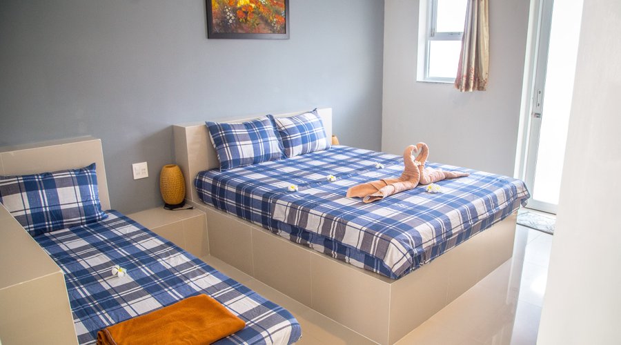 DELUXE TRIPLE ROOM