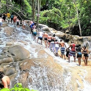 catamaran cruise to dunn's river falls from montego bay