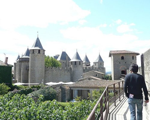 carcassonne france tour