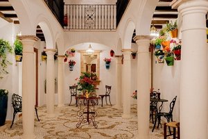 Centro empresarial e espaços para eventos