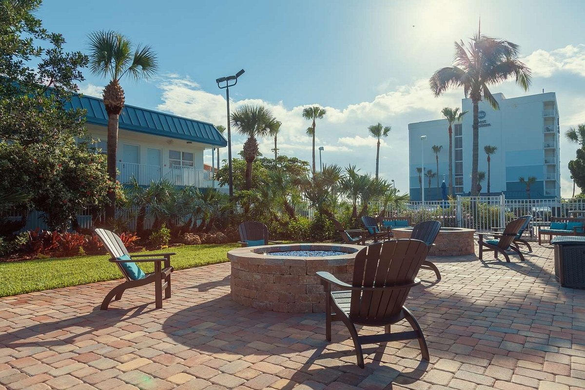 Best Western Cocoa Beach Hotel &amp; Suites, hotell i Cape Canaveral