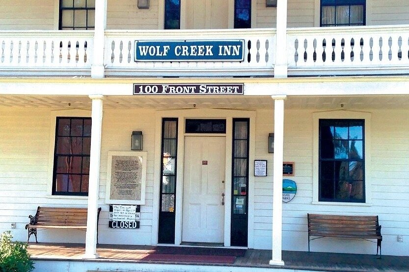 Paranormal Tour Wolf Creek Inn, OREGON image