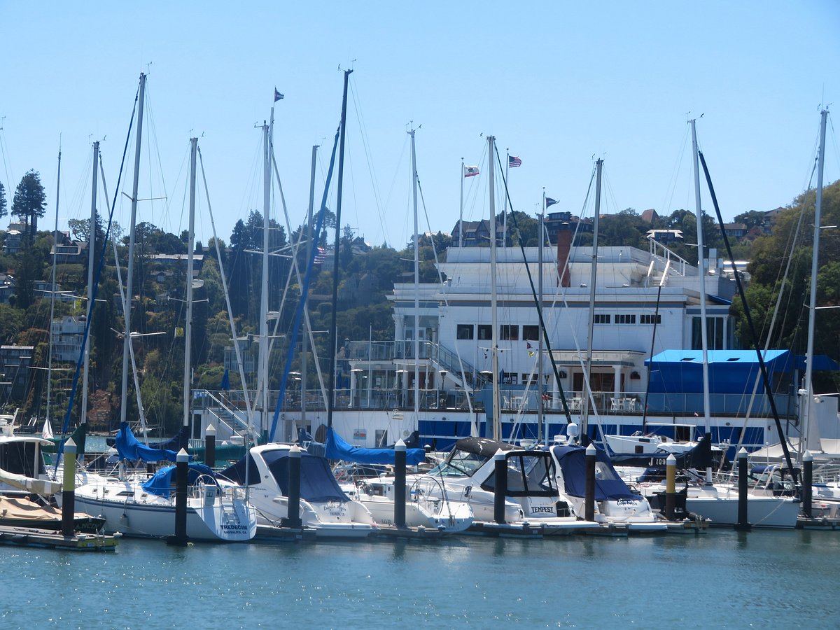 corinthian yacht club reviews