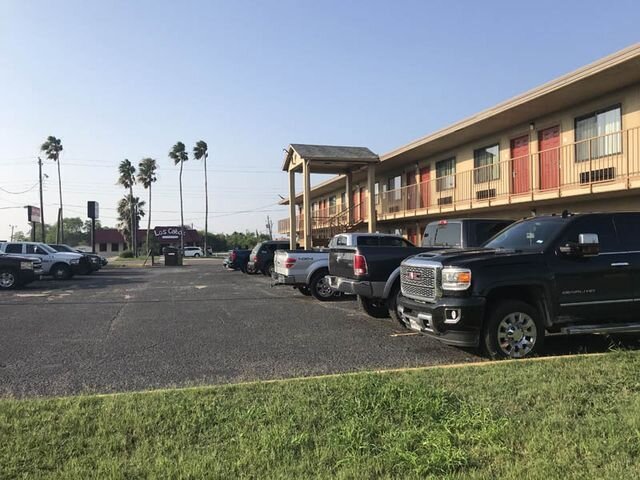 EXECUTIVE INN - Prices & Hotel Reviews (Kingsville, TX)