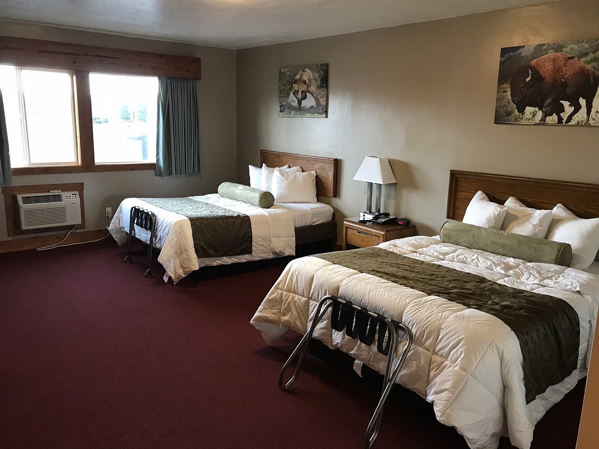 Hotels, West Yellowstone