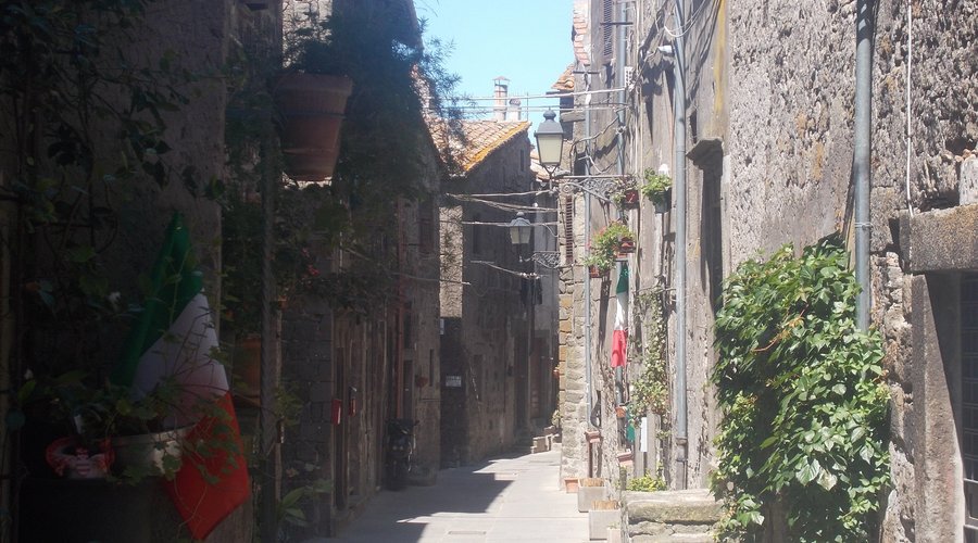 Via del Belvedere