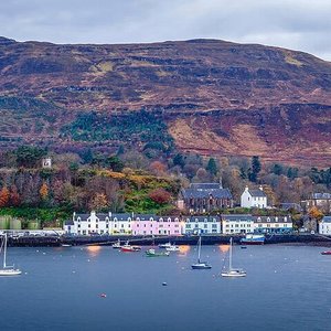 Dunvegan Castle: Invading hordes help secure the MacLeods' Skye