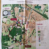 Aug 2020: To find the " Oude Kerk", the "Old Church" or "Lonsdale Church", walk the perimeter route. Be sure you keep your orientation because this map is not allways well detailed.