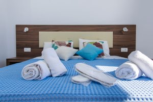 Room & Suite