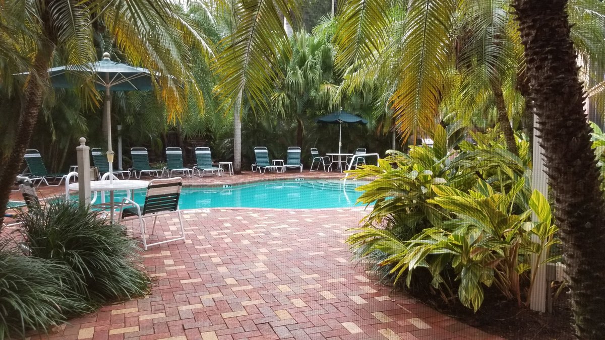 SIESTA KEY INN - Updated 2024 Prices & Guest house Reviews (Florida)