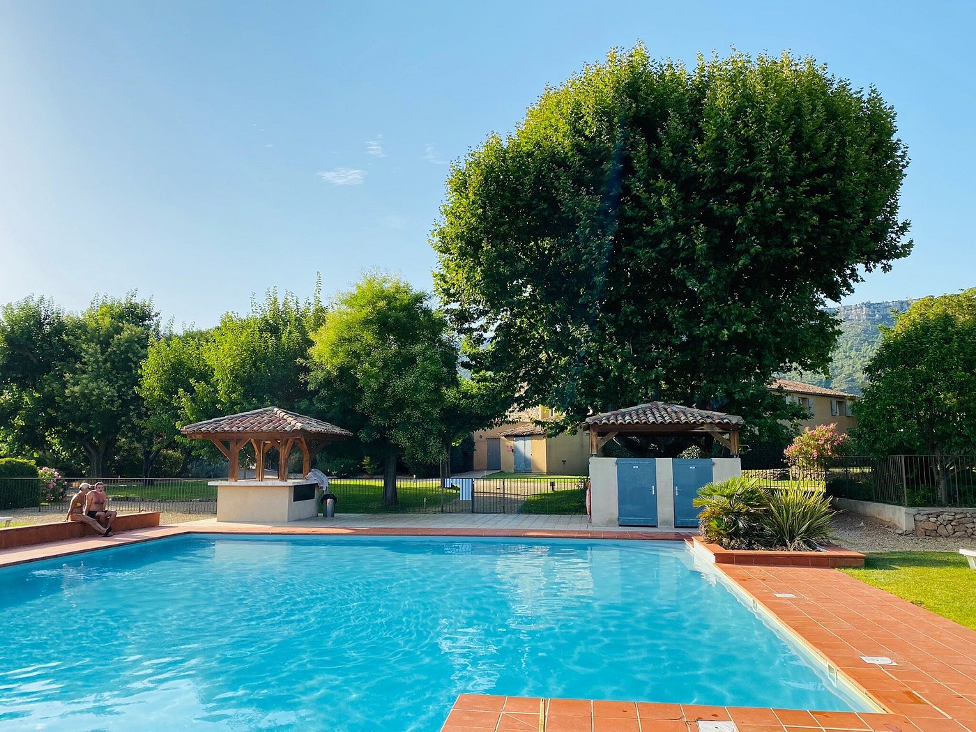 MERCURE AIX EN PROVENCE SAINTE VICTOIRE $103 ($̶1̶1̶7̶)  Prices