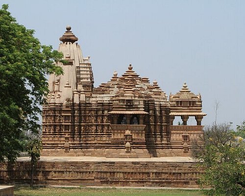 khajuraho tour and travels contact number
