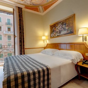 Amalfi Hotel in Rome