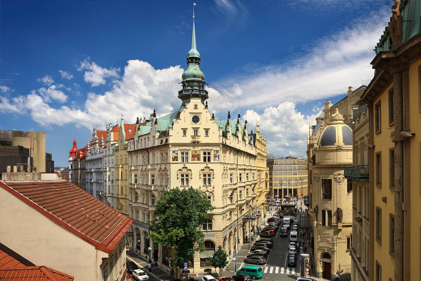 czech tourism paris