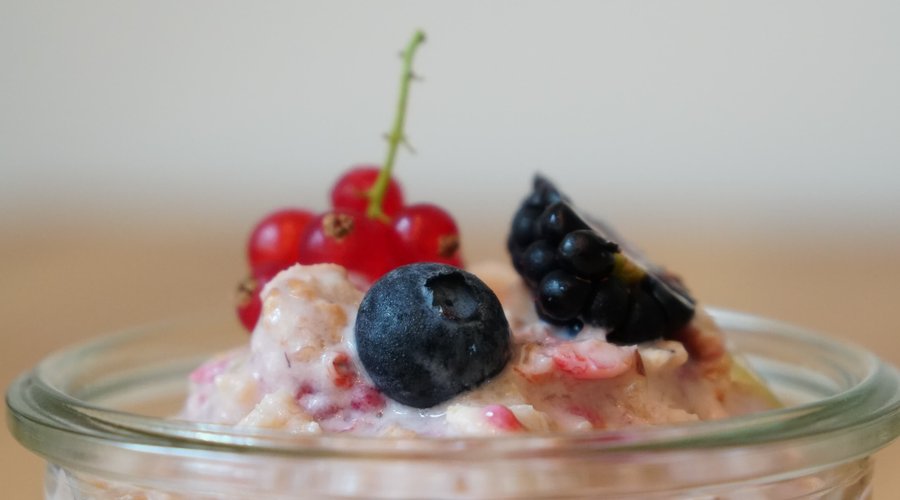 Unser Bircher-Müsli nach original Schweizer Rezept.