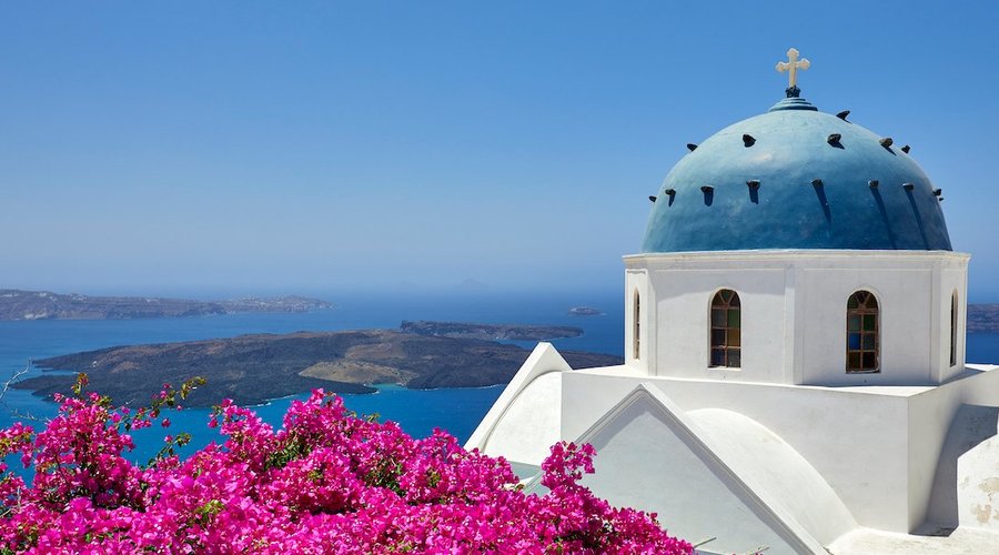 The breathtaking view right in front of the villa.