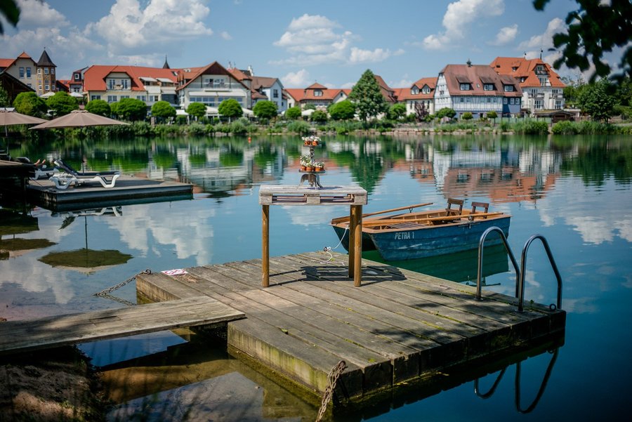 SEEHOTEL NIEDERNBERG DAS DORF SEE  Bewertungen  Fotos