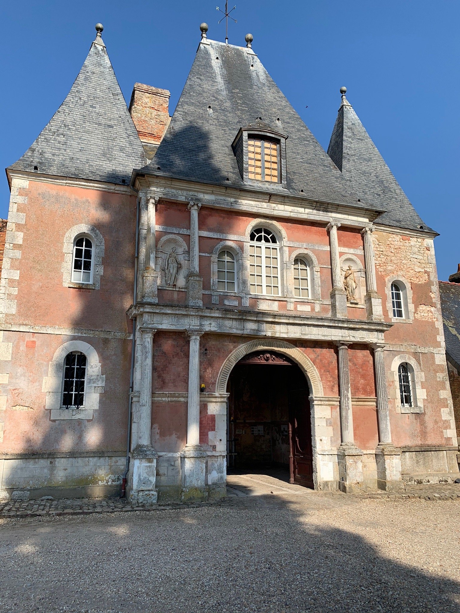 CHÂTEAU DE BONNEMARE B&B (Radepont) : Tarifs 2024 Et 33 Avis