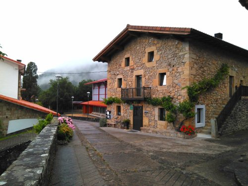 Hotel Garaiko Landetxea image