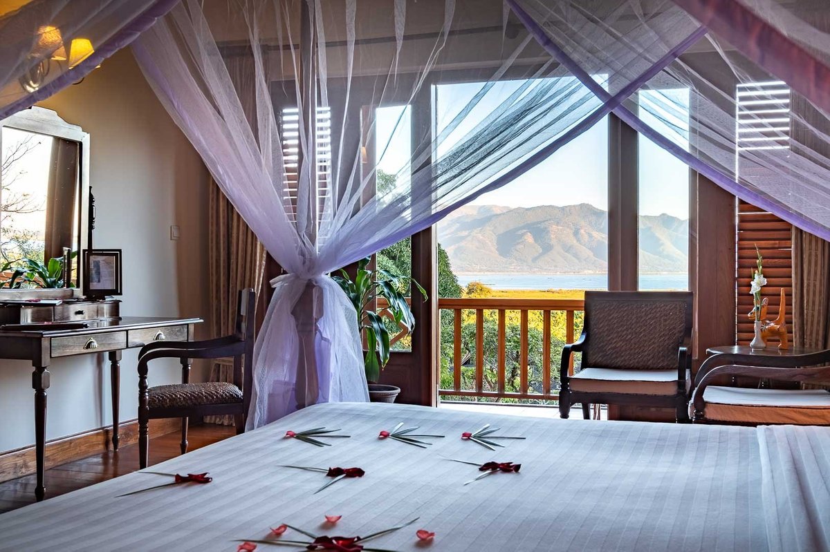 Inle Lake View Resort & Spa Restaurant: Pictures & Reviews - Tripadvisor