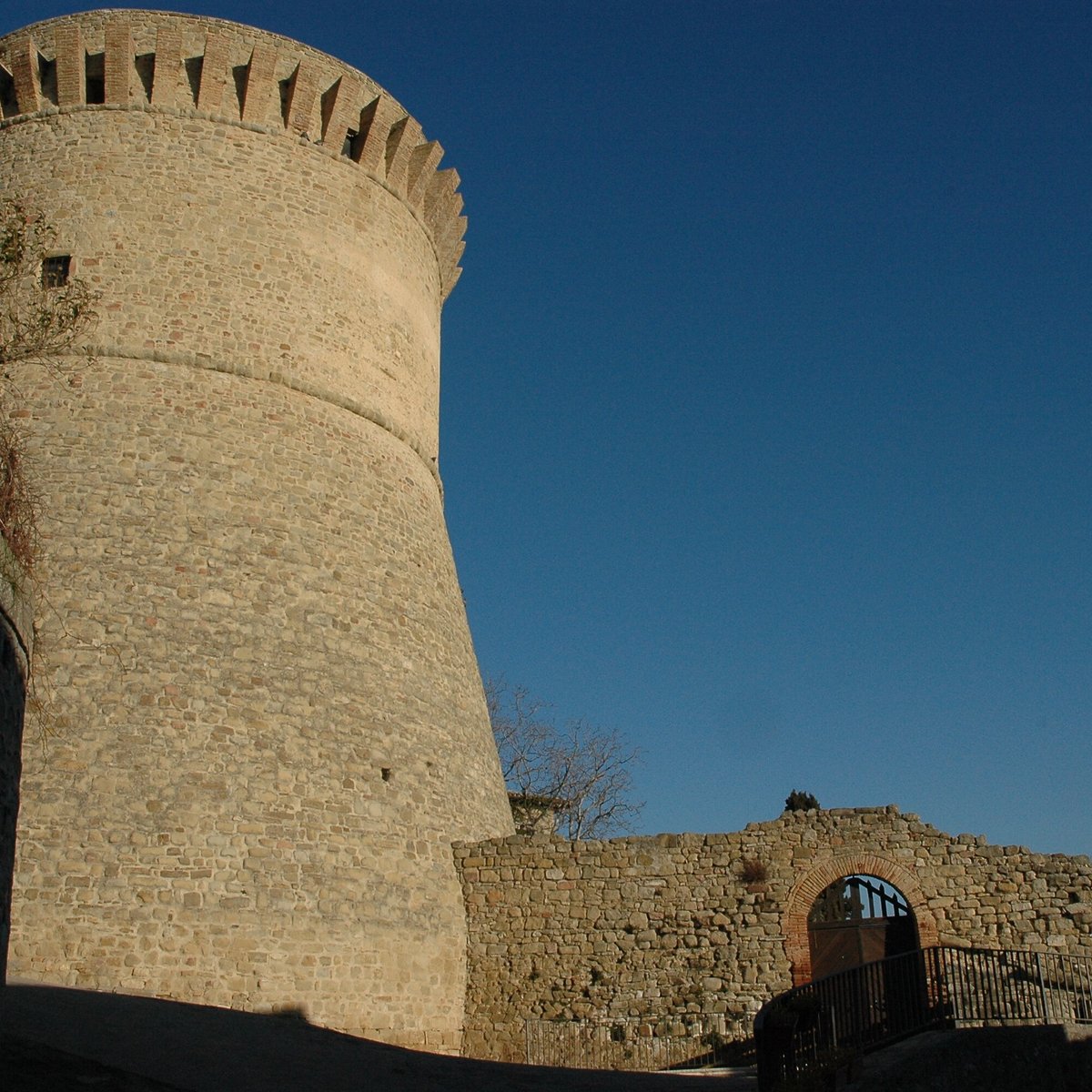 ROCCA SONORA (Gualdo Cattaneo): Tutto quello che c' da sapere