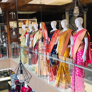 GAYSONS THE FASHION MALL - Clothing store - Nagpur - Maharashtra