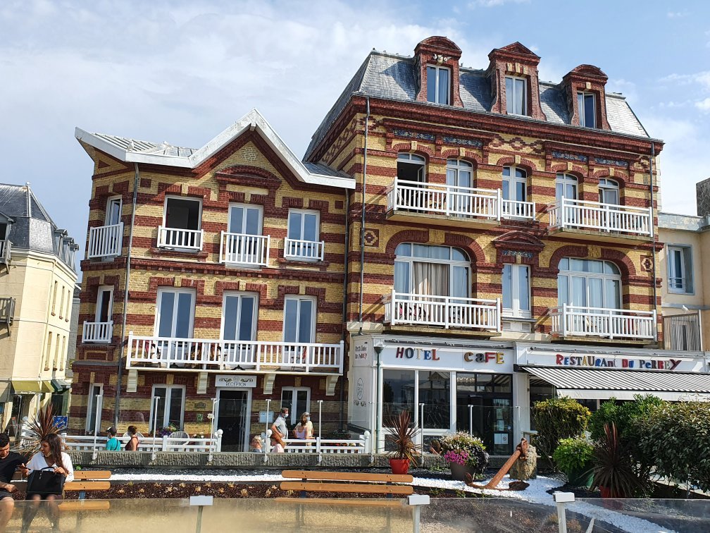 Hotel photo 19 of Hotel Le Rayon Vert.