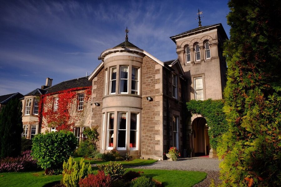 loch ness country house