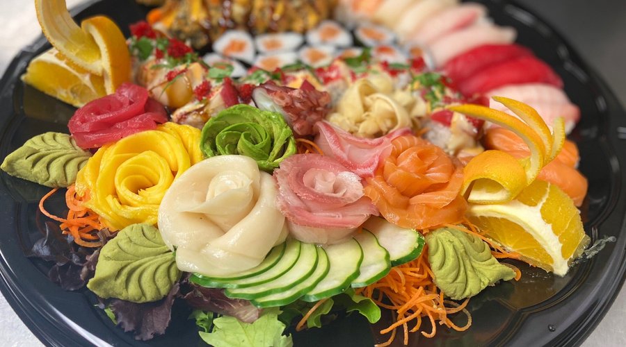 Royal Thai and Sushi