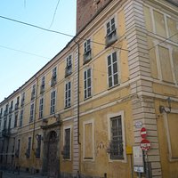 il palazzo e la torre