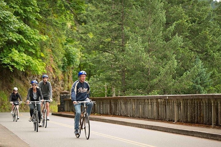 pedal bike tours portland oregon