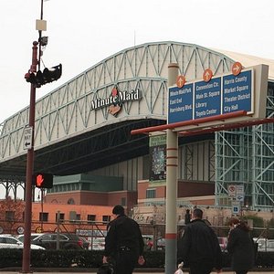 Review of Minute Maid Park