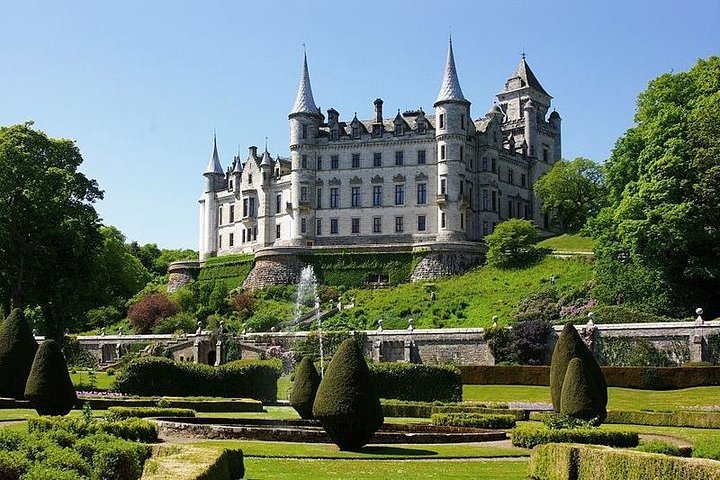 2023 North Highland Tour including Dunrobin Castle and much