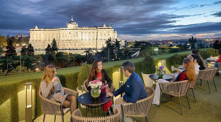 Terraza del hotel. Rooftop Bar