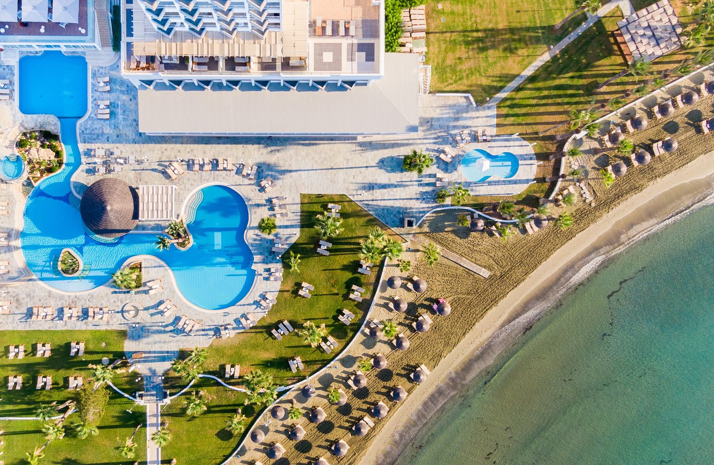 Отель golden bay. Golden Bay Beach Hotel 5*. Отель Golden Bay Ларнака. Golden Bay Beach Hotel 5 Кипр Ларнака. Кипр Ларнака 5 звезд отели звезд.