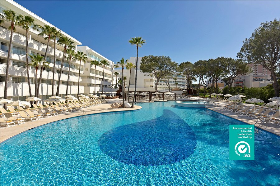 IBEROSTAR CRISTINA - Updated 2021 Prices, Hotel Reviews, and Photos
