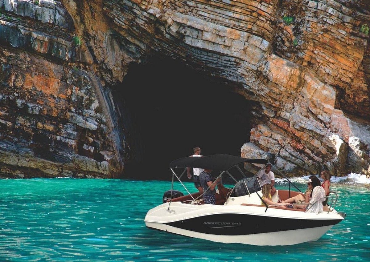 boat tours montenegro