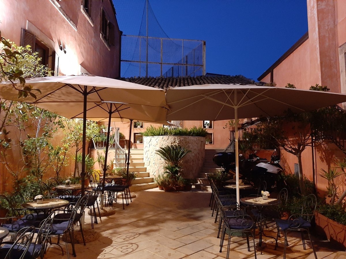 HOTEL IL BAROCCO - Updated 2022 Prices & Reviews (Ragusa, Italy)