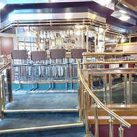 Main Level bar.
