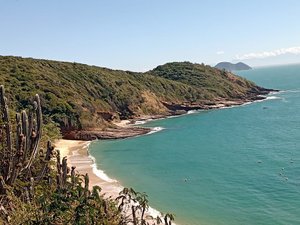Piscina e praia