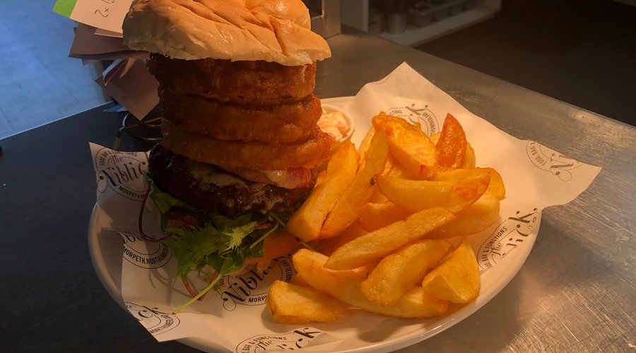 Half pound angus burger 
