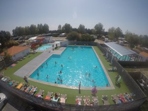 Pool und Strand