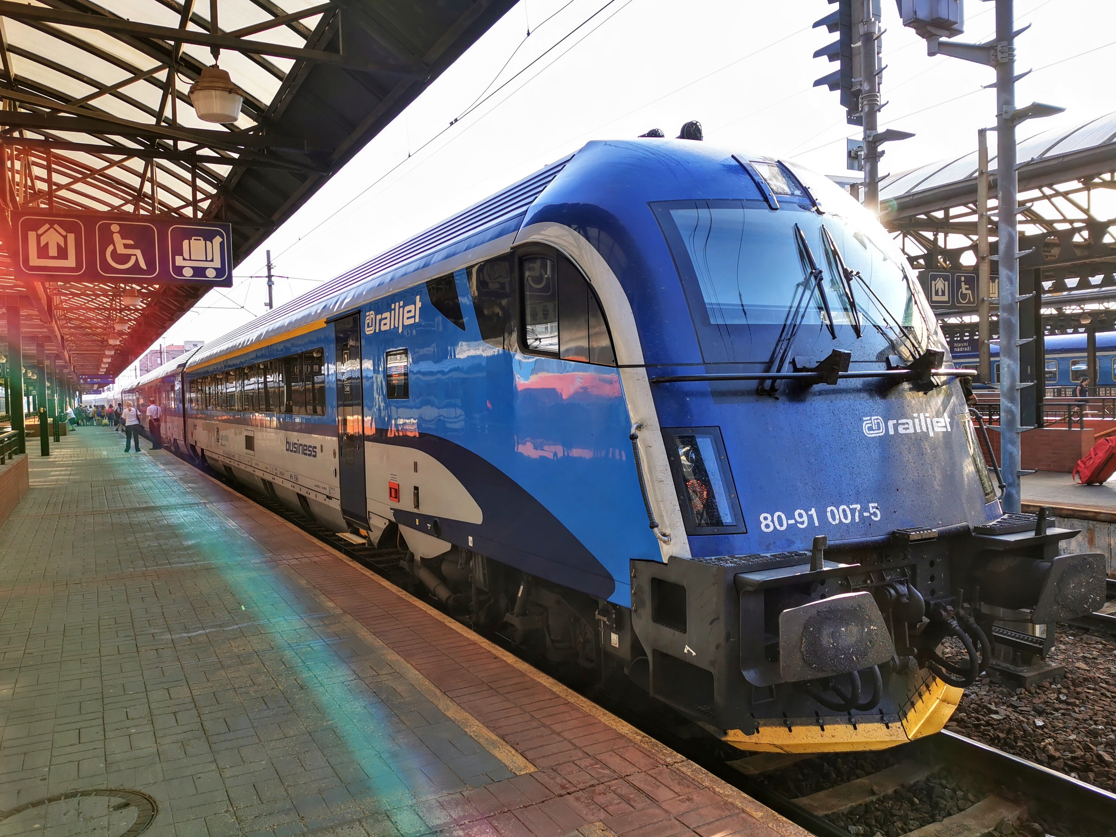 チェコ鉄道最新カラーをまとった車両(H0): Befehlswagen