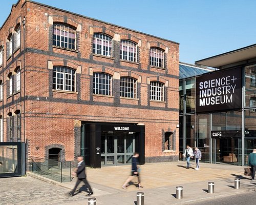 places to visit in near manchester