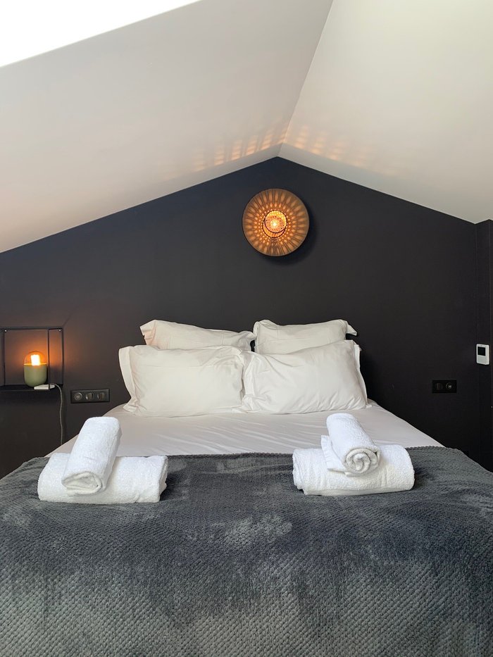 L'ABEILLE - Updated 2024 Prices & Lodging Reviews (Nice, France)