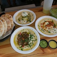 חומוס חם